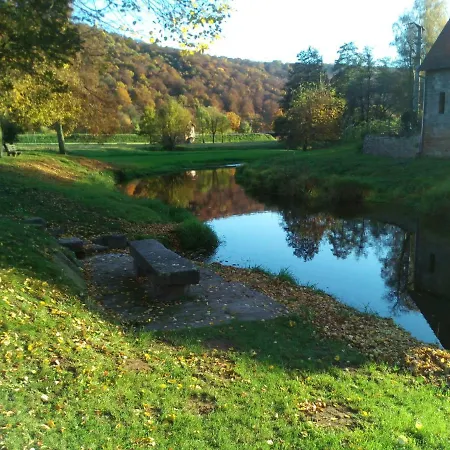 公寓 Grosso Gräfendorf